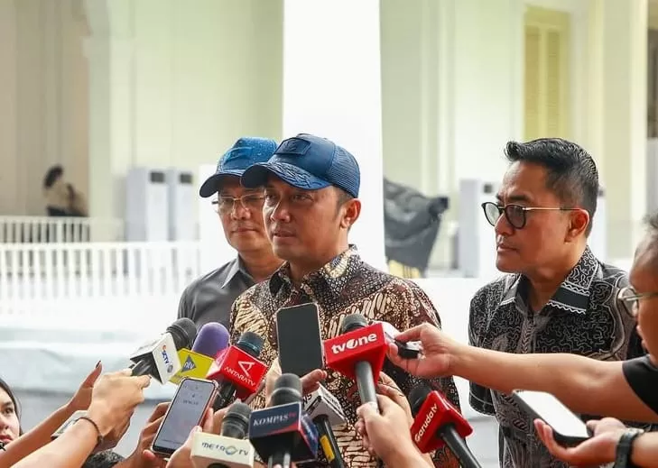 Menteri Sekretaris Negara, Prasetyo Hadi menegaskan bahwa Presiden Prabowo tidak pernah menerbitkan surpres terkait pergantian Kapolri. (Instagram/Kemensetneg.ri)