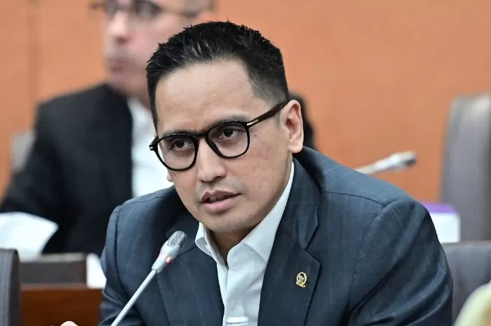 Anggota Komisi VI DPR RI dari Fraksi Partai Golkar, Firnando Hadityo Ganinduto. (Instagram.com/@firnandoganinduto.official)