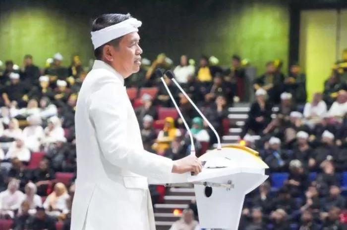 Menyoroti Gerakan Rereongan Sapoe Sarebu atau Poe Ibu, atau berarti donasi Rp1000 per hari bagi warga di Jawa Barat. (Dok. Pemprov Jabar)