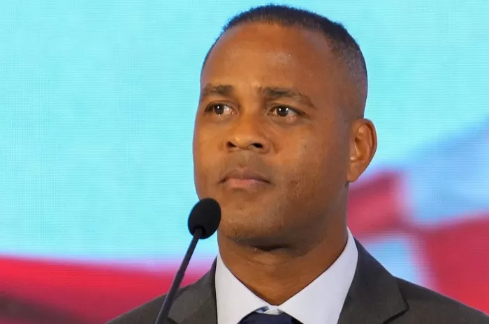 Menyoroti nasib pelatih Timnas Indonesia, Patrick Kluivert usai gagal membawa Garuda lolos ke Piala Dunia 2026. (Instagram.com/@patrickkluivert9)