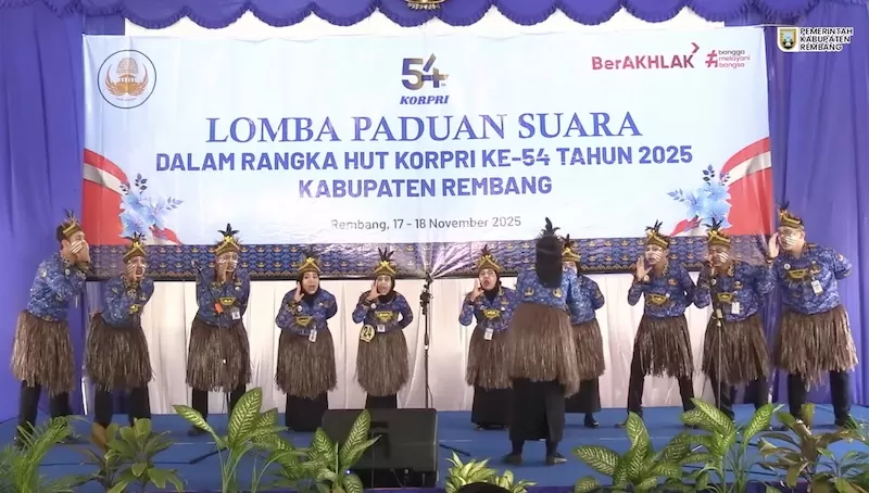 Lomba Paduan Suara dalam rangka peringatan Hari Ulang Tahun (HUT) ke-54 KORPRI Kabupaten Rembang tahun 2025 sukses digelar dengan persaingan yang sangat ketat.