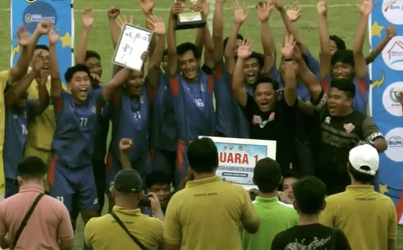 Kebonagung juara Liga Desa Rembang 2025 lewat adu penalti. Kemenangan ini mengantar mereka ke putaran final tingkat provinsi.