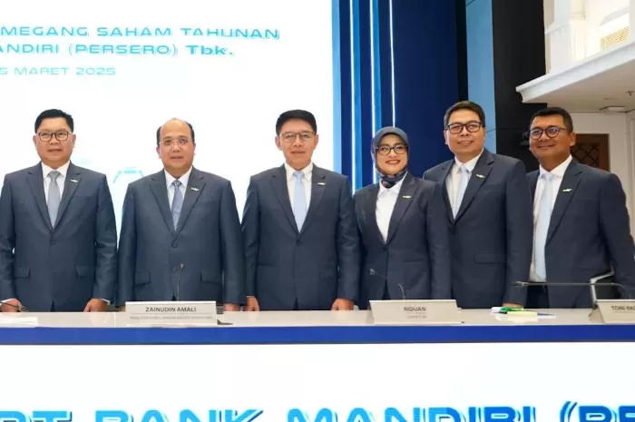Bank Mandiri (BMRI) gelar RUPSLB 19 Des 2025 bahas perubahan susunan pengurus. Corporate Secretary M. Ashidiq Iswara diganti Adhika Vista.