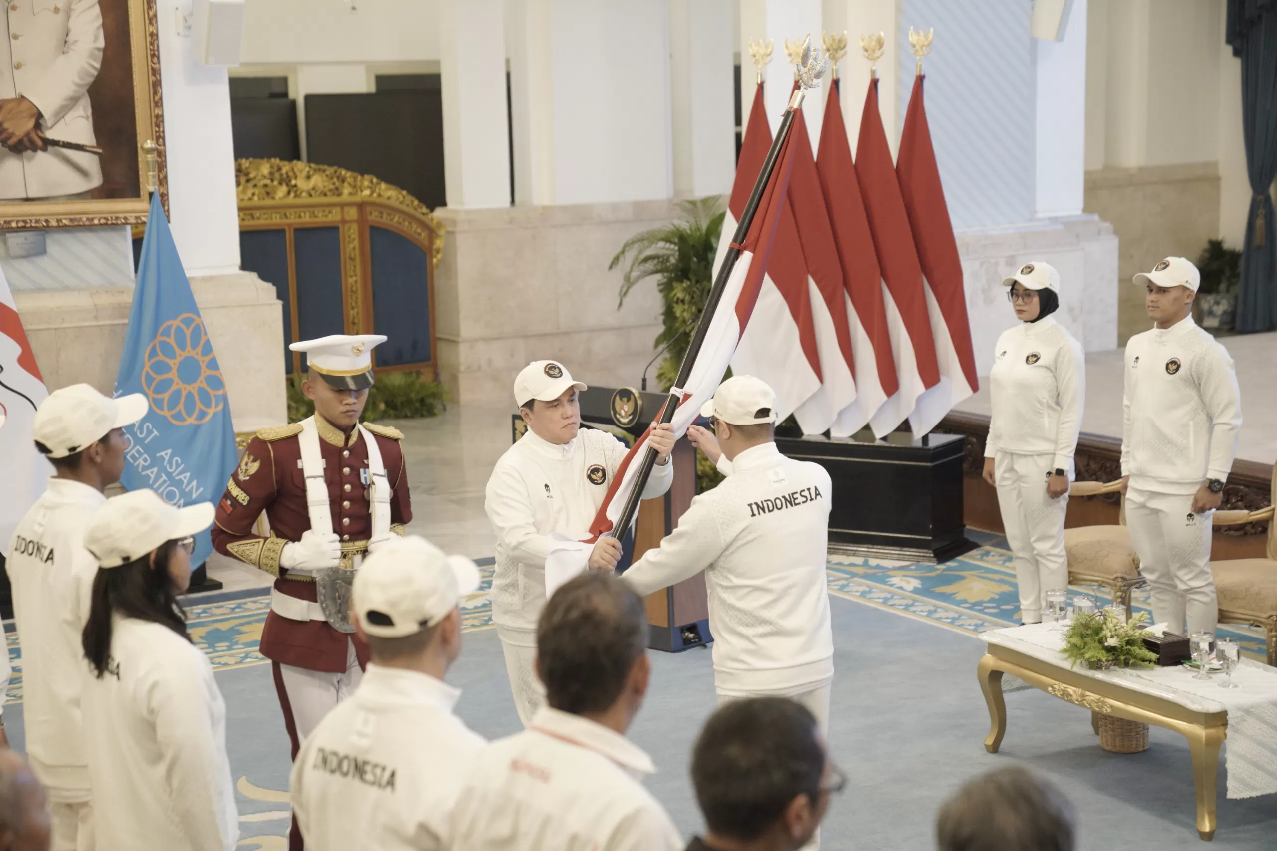 Presiden RI Prabowo Subianto melepas Kontingen Indonesia menuju SEA Games 2025 