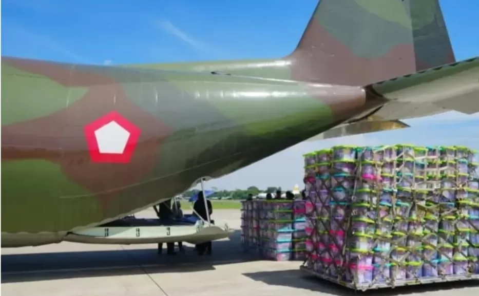 Kapuspen TNI buka suara mengenai kritikan pada bantuan bencana Sumatera melalui airdrop. (Instagram/puspentni)