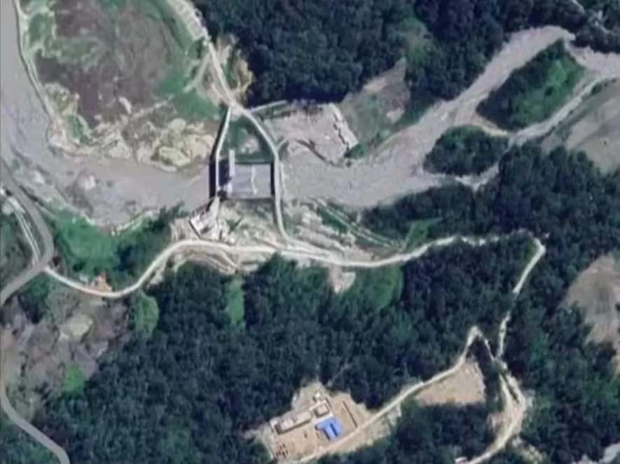 WALHI desak pemerintah segera mencari pihak bertanggung jawab pada banjir dan longsor di Sumatera. (Instagram/walhisumut)