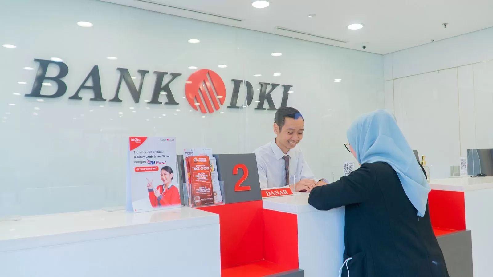 PT Lumbung Liyun menggugat Bank DKI Rp800 miliar karena dugaan kelalaian pelaporan kredit ke OJK yang membuat status kredit tetap bermasalah. Foto: Bank DKI