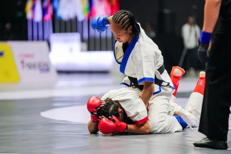 Atlet asal Rembang, Dwi Ani Retno Wulan, raih emas pertama MMA untuk Indonesia di SEA Games 2025 dan catat sejarah baru. Foto: PB Percatami