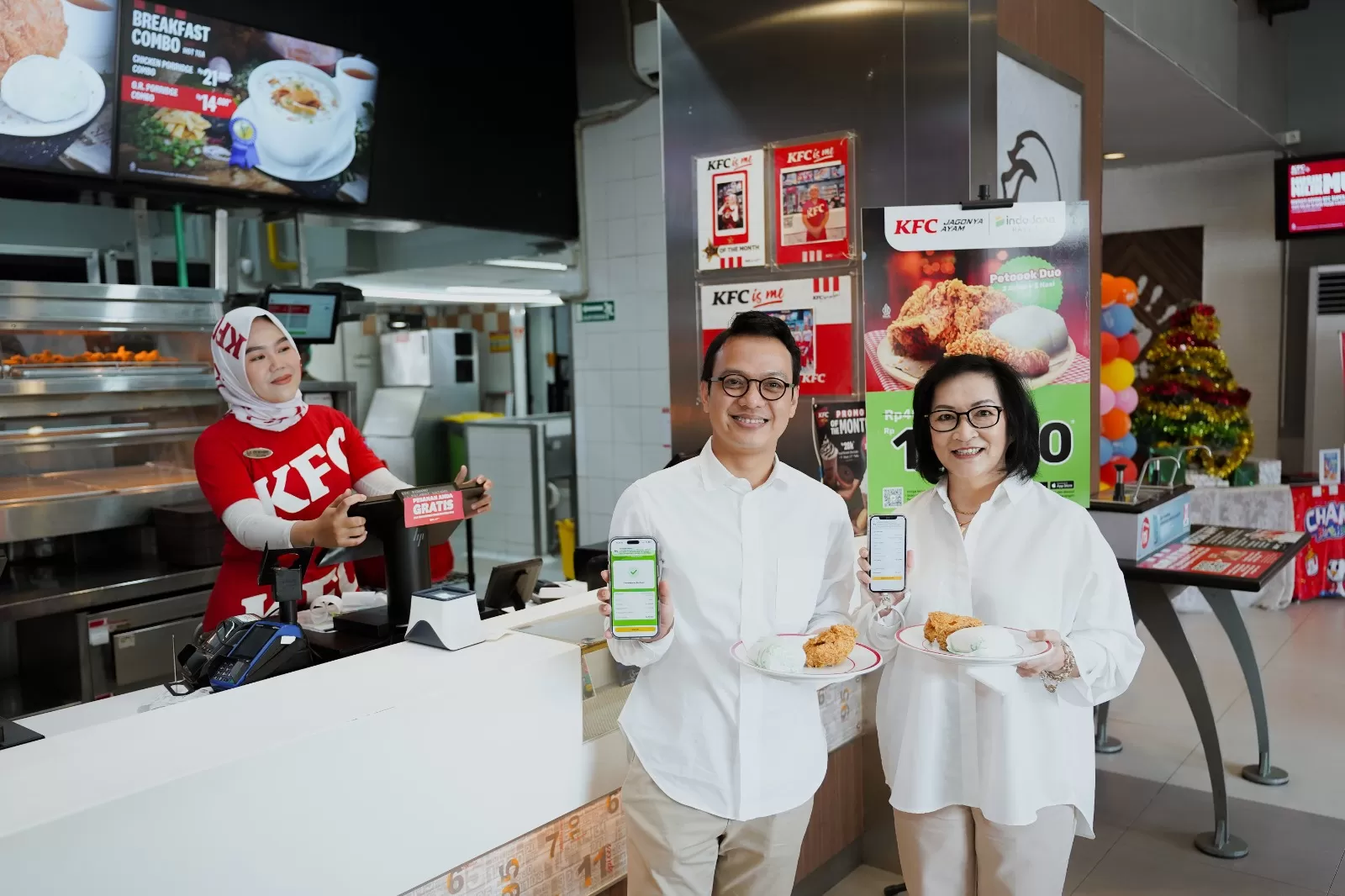 Indodana PayLater kini bisa digunakan di seluruh gerai KFC Indonesia dan aplikasi KFCKU, bikin bayar makan makin fleksibel. 