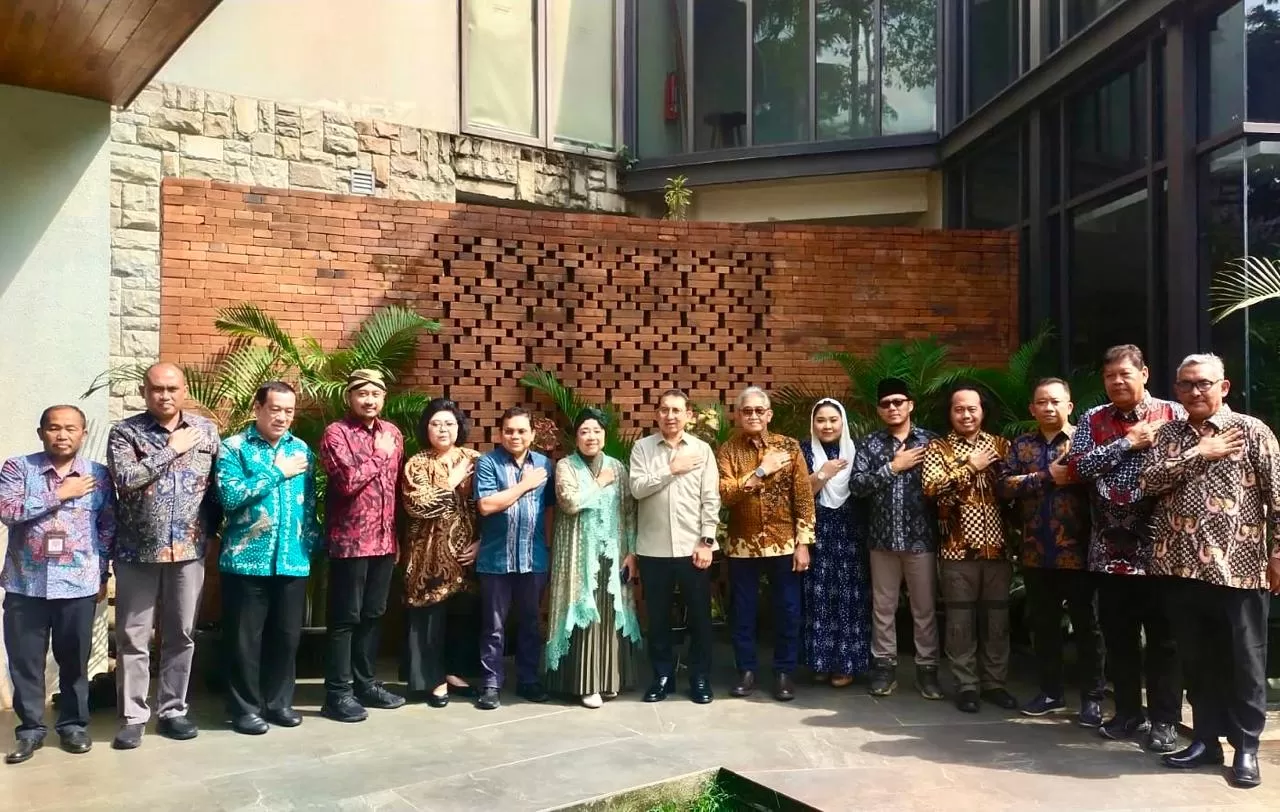 Kementerian Kebudayaan memfasilitasi musyawarah keluarga Keraton Solo demi pelestarian cagar budaya dan revitalisasi keraton.