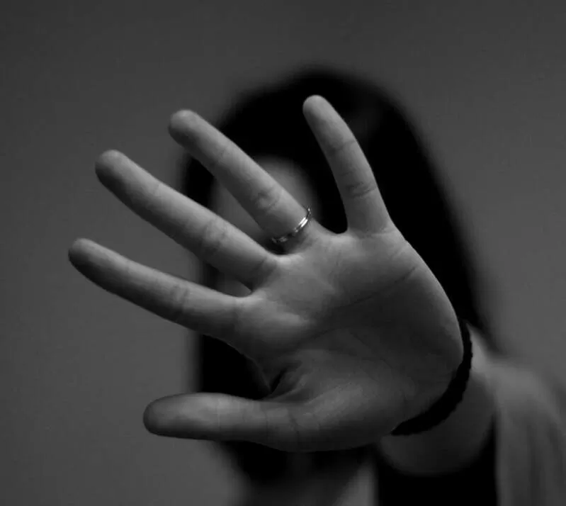 Kasus dugaan kekerasan seksual terhadap anak di bawah umur yang terjadi di salah satu desa di Kecamatan Randudongkal, Kabupaten Pemalang, Jawa Tengah, selesai dengan mediasi. Foto: Unsplash