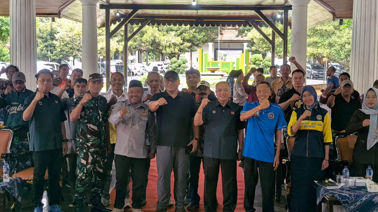 Wabup Rembang targetkan 10 besar Porprov Jateng 2026. KONI siapkan 16 cabor dan puluhan atlet unggulan.