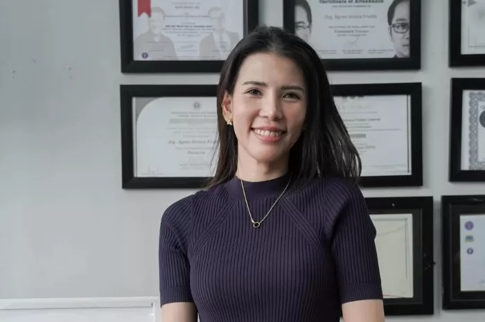 Dokter Gigi, Drg. Jessica Freddy buka suara terkait kasus dugaan KDRT dalam biduk rumah tangganya yang dimulai pada 2012 silam. (Instagram.com/@drgjessicafreddy)