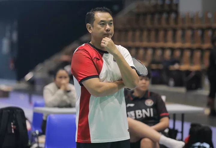 Kepala Bidang Pengembangan Prestasi Pelatnas PBSI, Eng Hian, menarik 4 wakil Indonesia di Australia Open 2025. (Foto: PBSI)