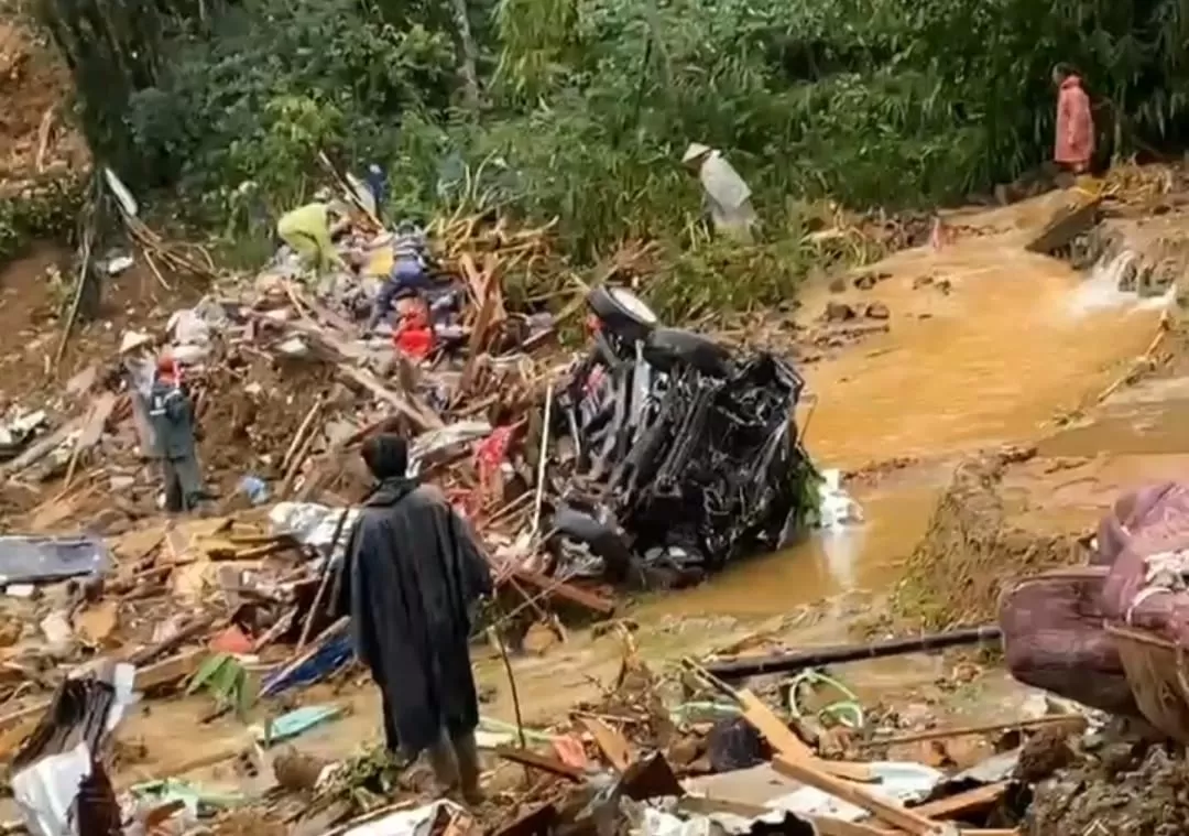 Bencana banjir bandang dan tanah longsor menerjang Kabupaten Pekalongan, Jawa Tengah (Foto: Istimewa)