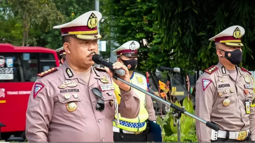 Brigjen Agus Suryonugroho adalah Wakil Kepala Kepolisian Daerah Jawa Tengah (Wakapolda Jateng) diprokosikan sebagai Kakorlantas Polri.