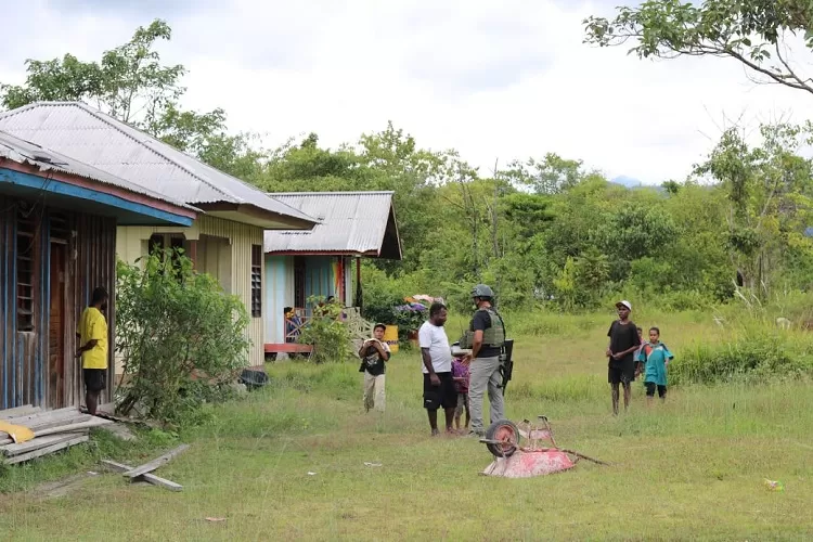 Satgas Ops Damai Cartenz Beri Imbauan Kamtibmas di Yalimo (Dok: Satgas Ops Damai Cartenz )