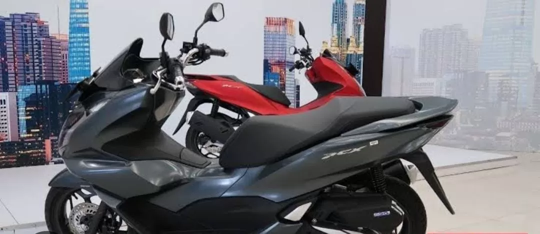 Honda Pamerkan New PCX 160 dan Dua Konsep Motor Listrik di IIMS 2025 (Youtube/Zack Aria))