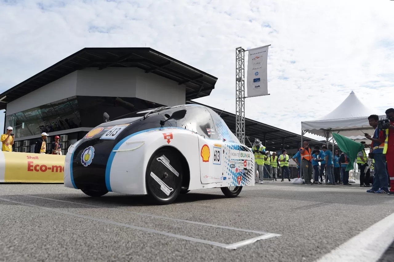 Mobil Bertenaga Hidrogen Antar Mahasiswa ITS Juara di Jerman  (OkeZone Edukasi)