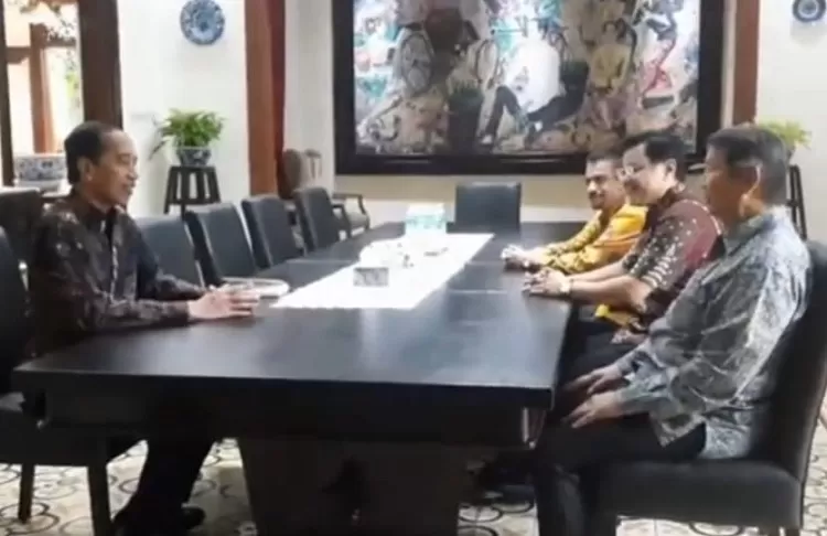 Hashim Djojohadikusumo temui Jokowi di Solo, Jumat 7 Maret 2025 (Dok: Istimewa)