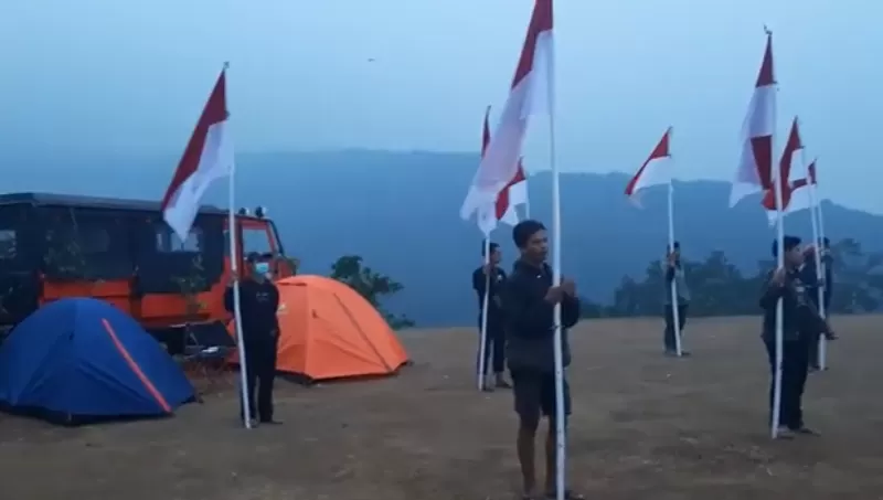 Wisata alam Eiger Adventure Land (EAL) di Desa Sukagalih, Kecamatan Megamendung, Kabupaten Bogor, Jawa Barat. 