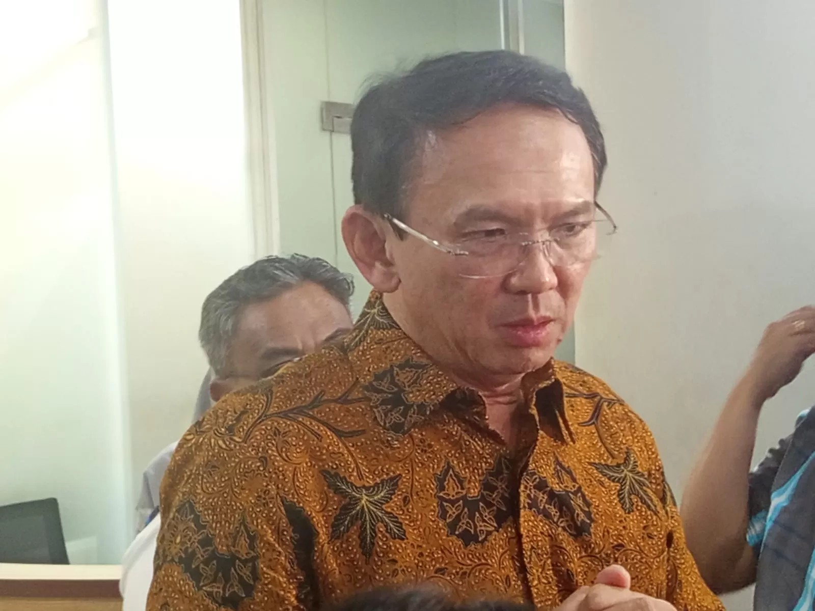 Basuki Tjahaja Purnama atau Ahok, diperiksa Bareskrim Polri soal lahan di Cengkareng  (konteks.co.id)