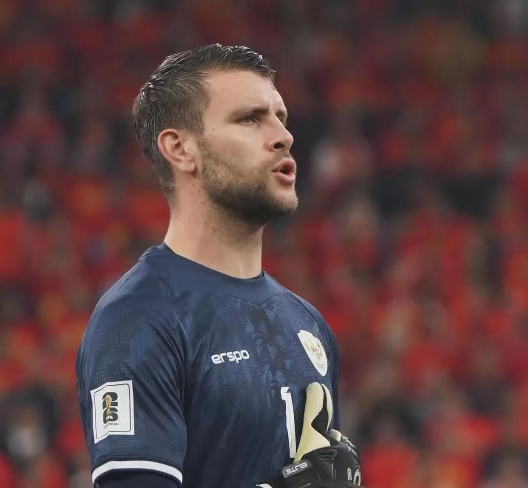 Maarten Paes menyesal terkait akumulasi kartu kuning hingga membuatnya absen lawan China di GBK  (Instagram/Maarten Paes)