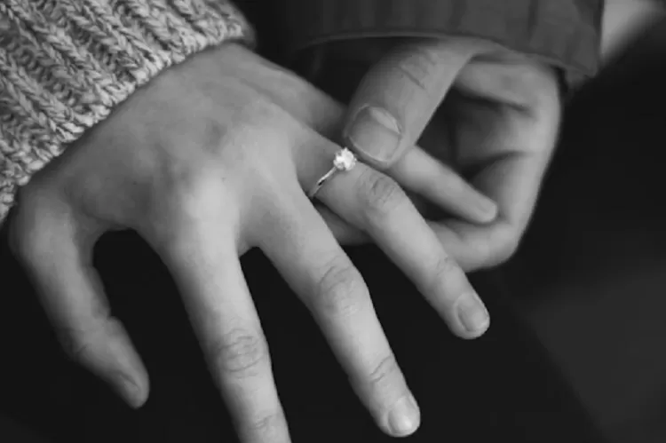 Sikap Oknum TNI AL Pacar Juwita Dibongkar Kakak Korban, Disebut Tak Hadir saat Lamaran (Unsplash/Rachel McDermott)