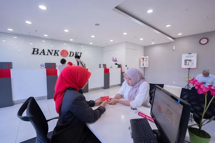 Layanan Perbankan Bank DKI (Foto: Bank DKI)