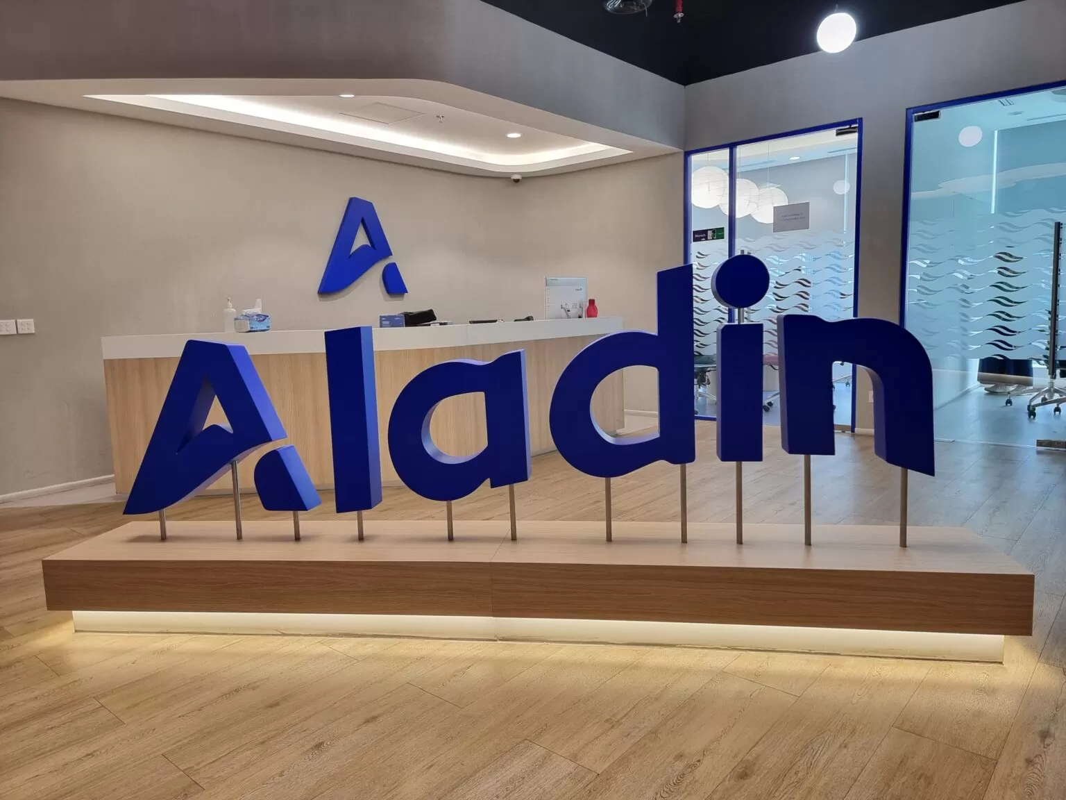 Bank Aladin (https://aladinbank.id/)