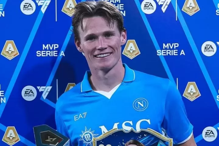 Scott McTominay terpilih jadi Pemain Terbaik Serie A 20242025 (Foto: instagram/@officialsscnapoli)