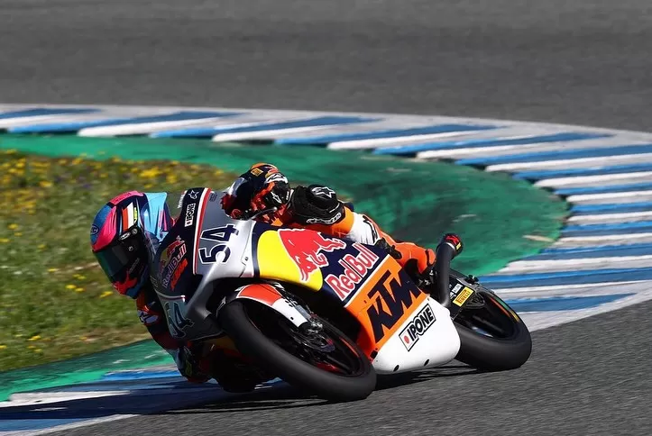 Ramadhipa & Veda Ega Tancap Gas di Spanyol! Duo Muda AHRT Buru Podium JuniorGP Jerez 2025. (Instagram.com/mgpindonesia)