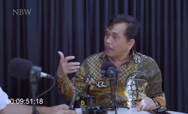 Syahganda Nainggolan soal aliran dana judol ke pemerintahan Jokowi (Foto: YouTube/@Bambang_Widjojanto)