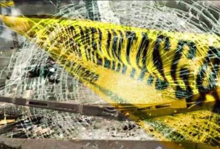 Pesepeda seorang karyawan BUMN tewas tabrak bus Transjakarta yang berhenti di halte  (NTMC Polri)