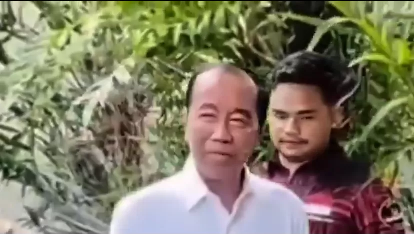 Joko Widodo menemui warga saat peringatan ultah ke-64 tahun.