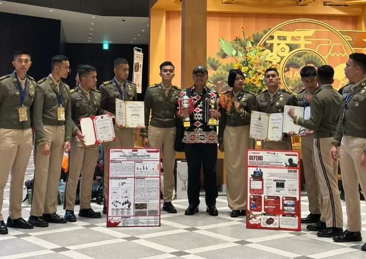 Dua tim Mahasiswa Universitas Pertahanan atau Unhan berhasil memborong banyak penghargaan di ajang Japan Design and Invention Expo JDIE 2025. (KBRI Tokyo)