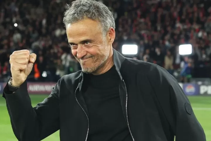 Luis Enrique memuji penampilan impresif PSG usai menang telak 4-0 atas Real Madrid (Foto: instagram/@ luisenrique_2121)