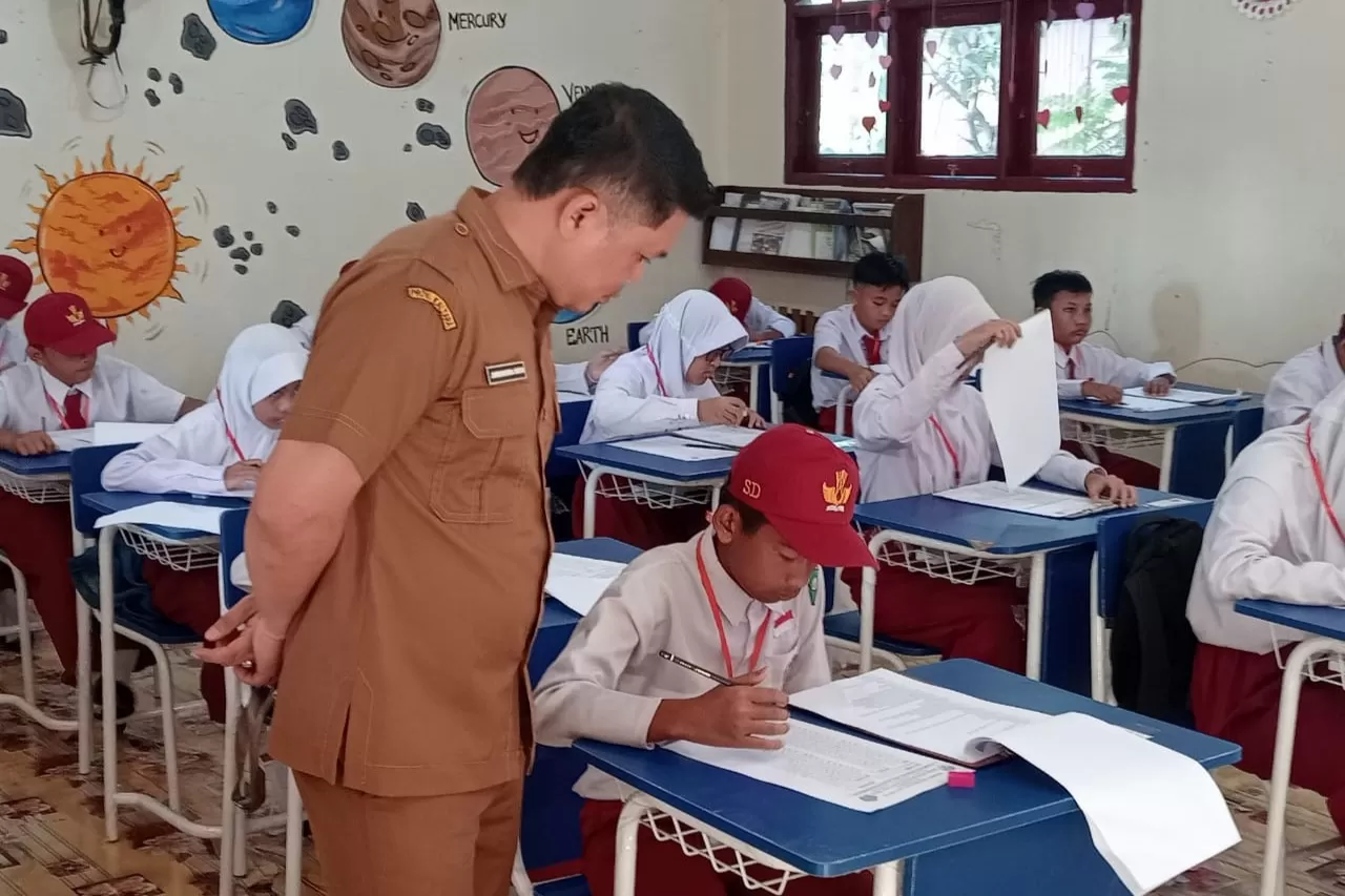 Ujian Nasional dihapus diganti tes kemampuan akademik mulai tahun ini. (foto: disdik.tanatidungkab.go.id)