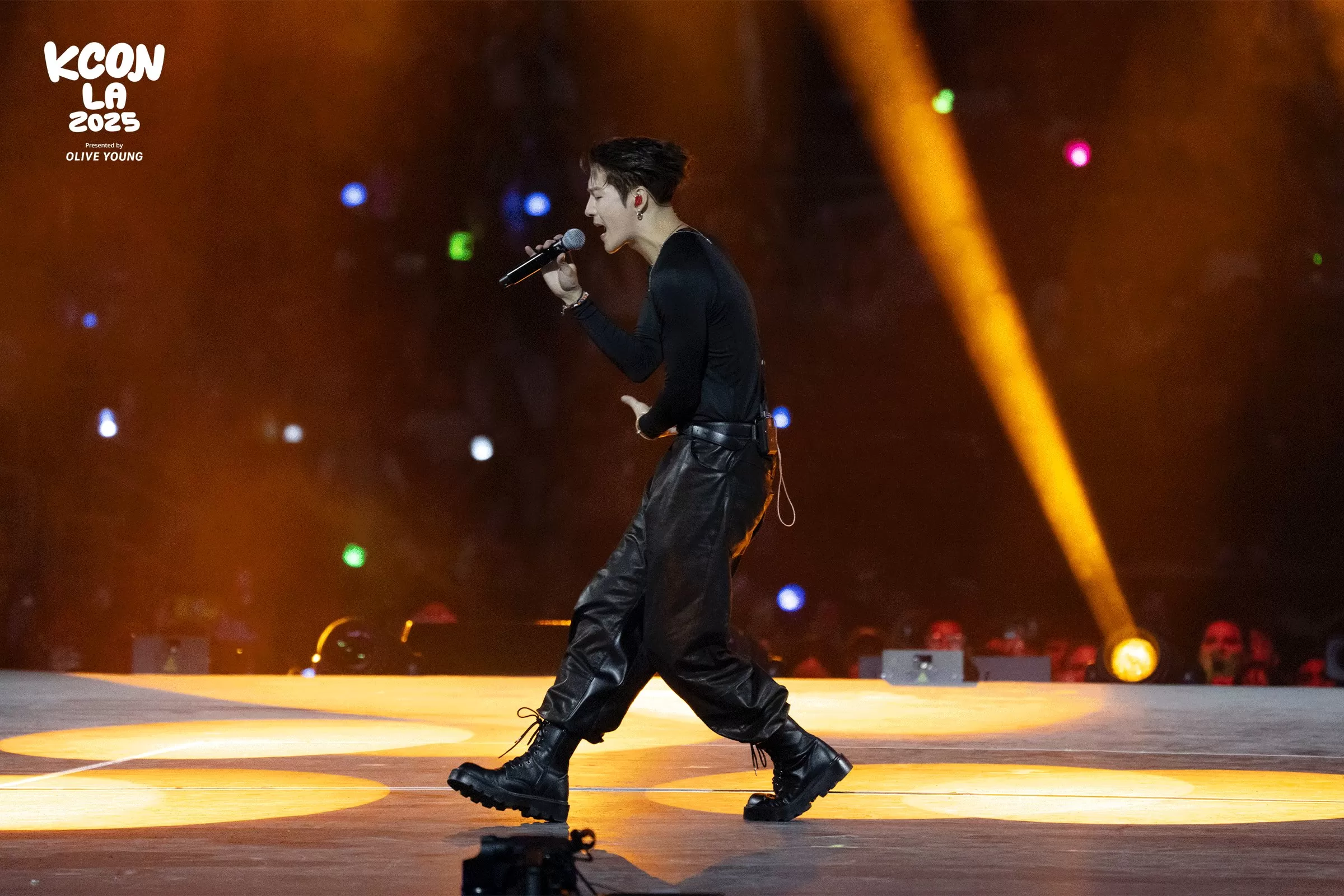 Jackson Wang Siap Bakar Panggung Jakarta di Konser MAGICMAN 2 (foto: x.com/KCON_official)