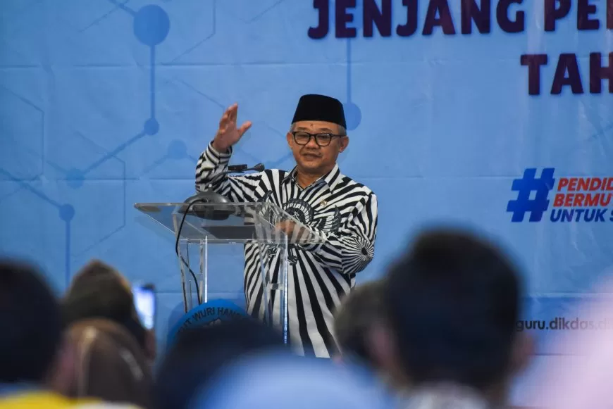 Anggaran Rp800 Miliar Deep Learning & Koding-AI (foto: Kemendikdasmen)