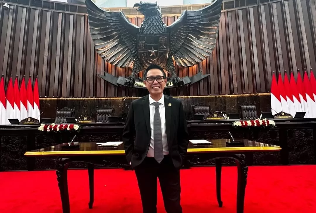 Eko Patrio Klarifikasi Aksi Viral: Joget di Sidang MPR hingga Parodi DJ Sound Horeg, Netizen Masih Ramai Debat di Medsos. (Instagram.com/@ekopatriosuper)