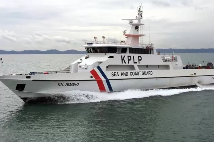 Kapal patroli laut dan penjaga pantai milik Indonesia (Kementerian Perhubungan)