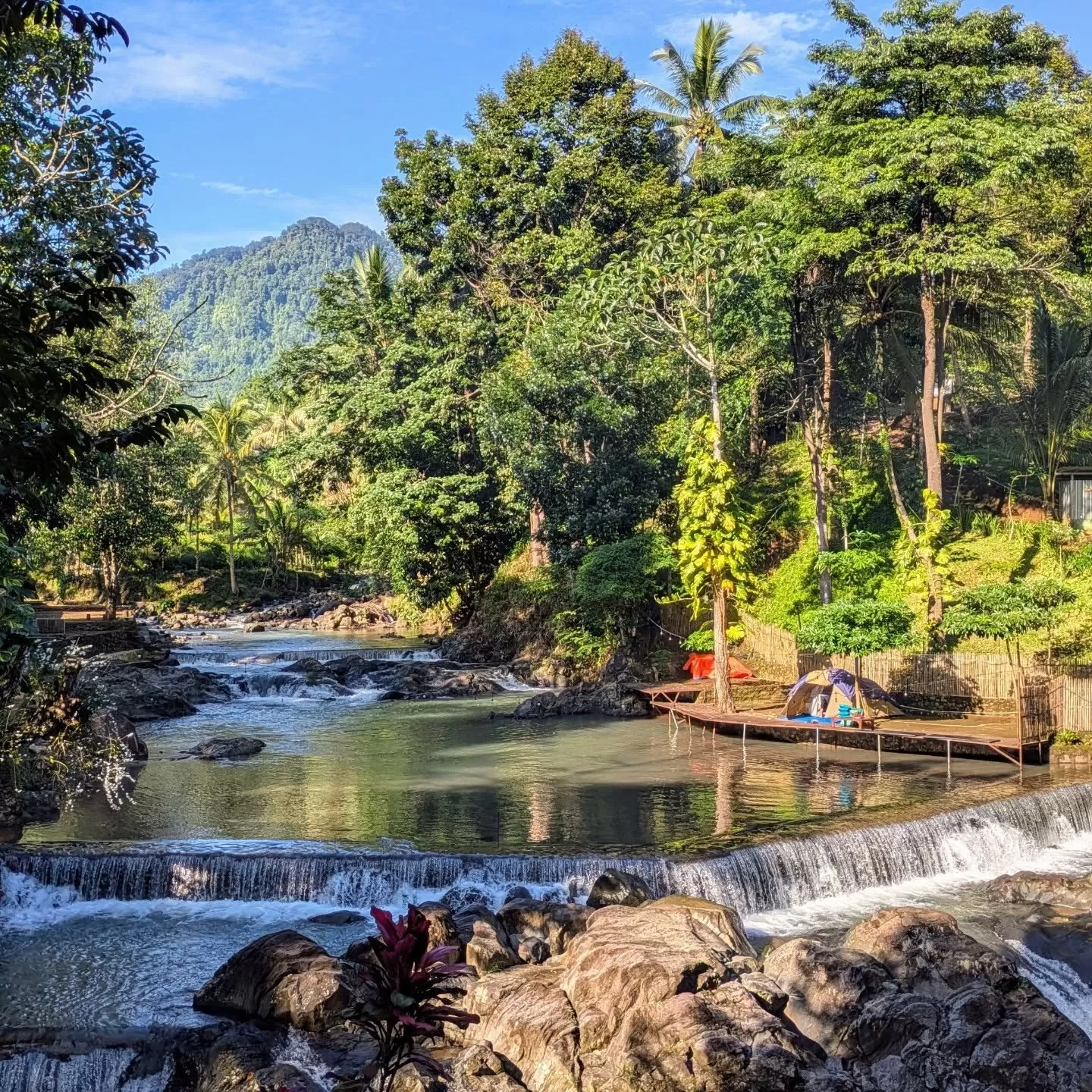 Curug Leuwi Bumi. (Instagtam.com/curugleuwibumi)