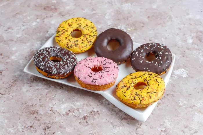 Ilustrasi donat yang pasarnya di Indonesia diprediksi terus meningkat, seiring tren coffee shop. (Freepik)