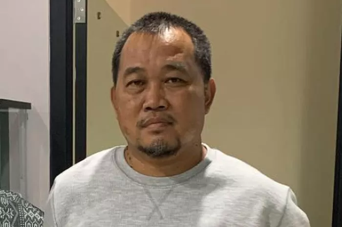 Koordinator MAKI, Boyamin Saiman mengatakan, jika kasus oknum jaksa Kejati Banten ditangani KPK, Kejagung bisa fokus hajar korupsi besar (Foto: Instagram/@boyaminsaimanlawfirm_sby)