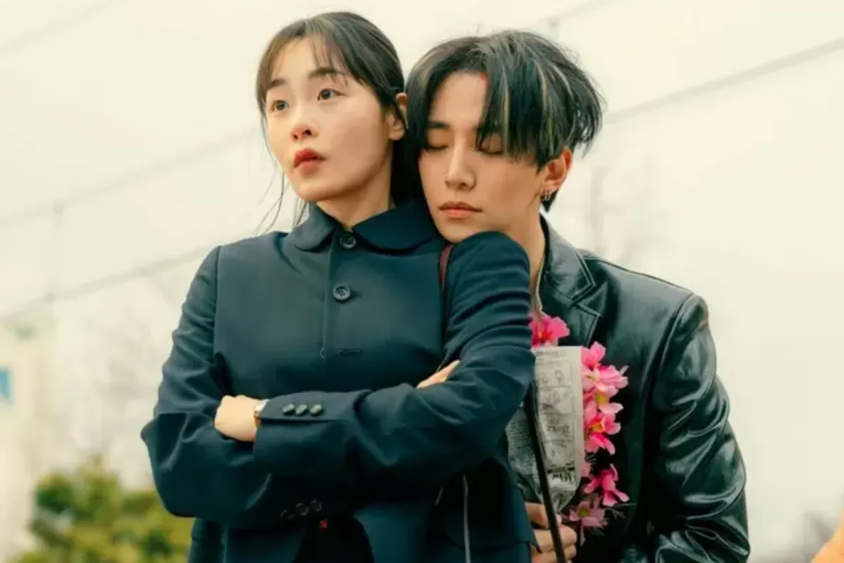 Comeback Junho 2PM dalam drama korea Typhoon Family Berlatar Krisis Ekonomi Korea 1997 (foto: tvN)