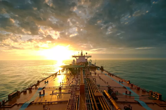 Kapal tanker "Heather Knutsen" yang dibeli pembeli asal Indonesia. (Istimewa)