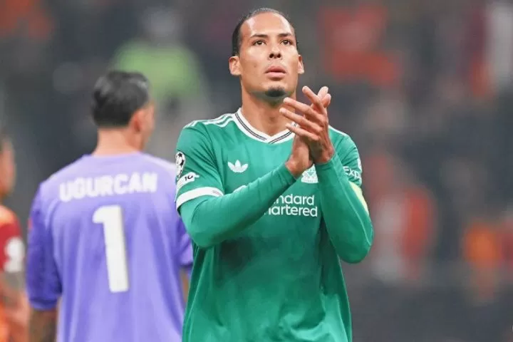 Virgil Van Dijk minta Liverpool tetap tenang usai dua kekalahan beruntun (Foto: instagram/@liverpoolfc)