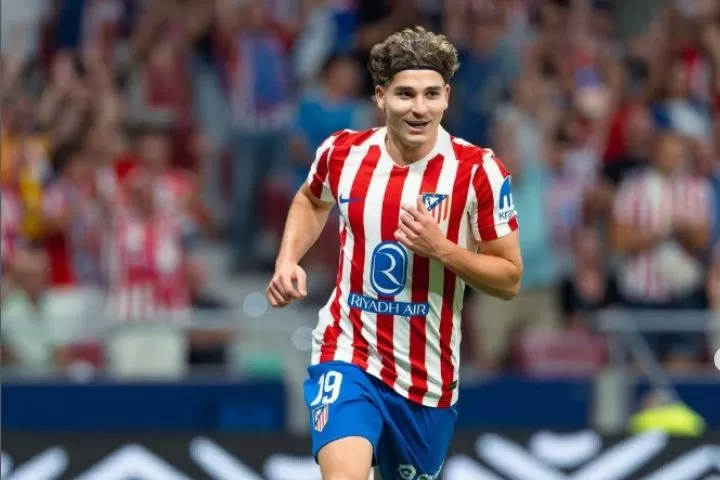 Julian  Alvarez tanggapi santai ketertarikan Barcelona (Foto: instagram/@juliaanalvarez)