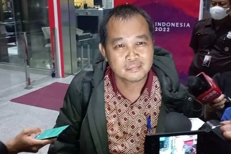 Koordinator MAKI Boyamin Saiman desak Kejagung kembalikan kasus korupsi oknum jaksa Kejati Banten ke KPK. (KONTEKS.CO.ID/Ist)